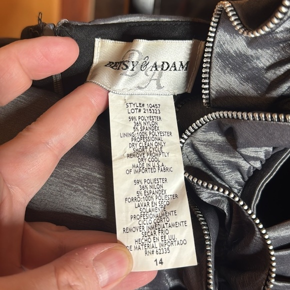 BETSY & ADAM Silver Gray Cocktail One Shoulder Zipper Detail Dress Size 14 - Picture 5 of 8